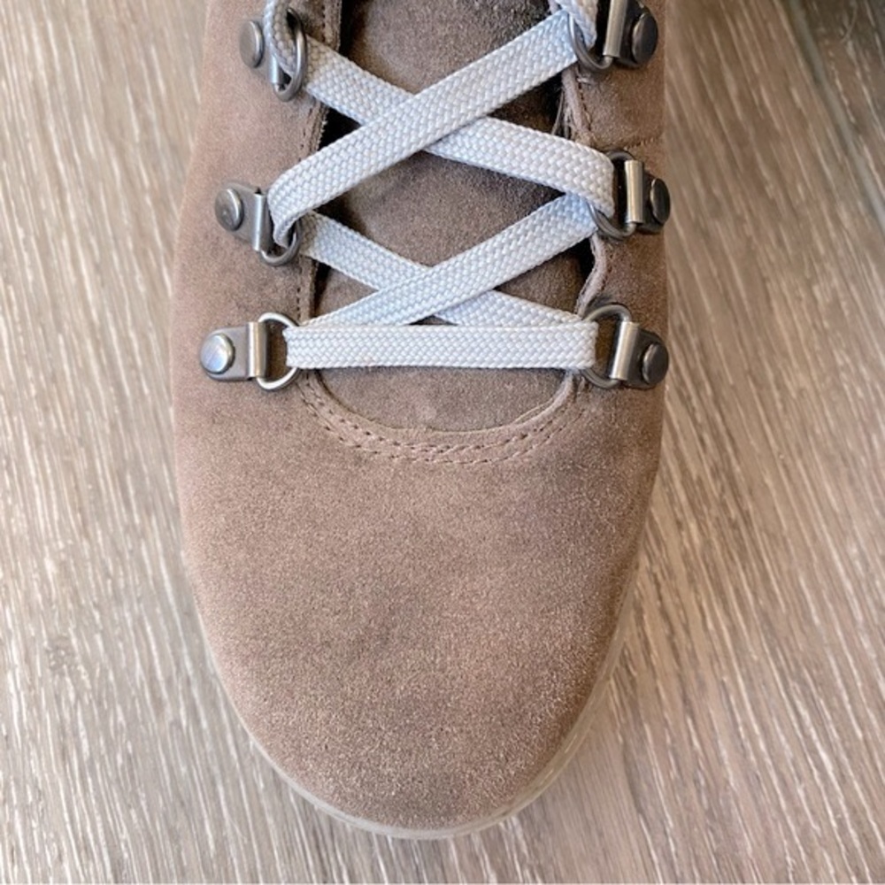 G.H. Bass Aubrey Women's Winter/Hiker Boots Suede and Faux Fur Brown Size 8.5 - Picture 5 of 13
